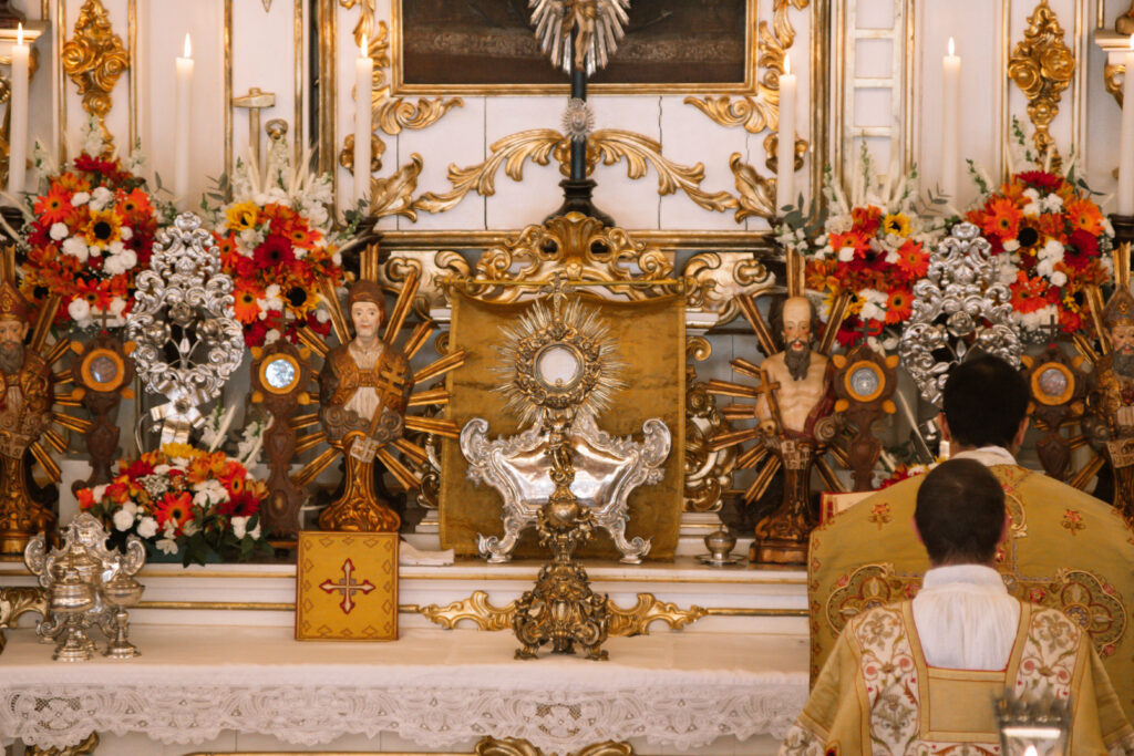 Oração Preparatória à Adoração do Santíssimo Sacramento